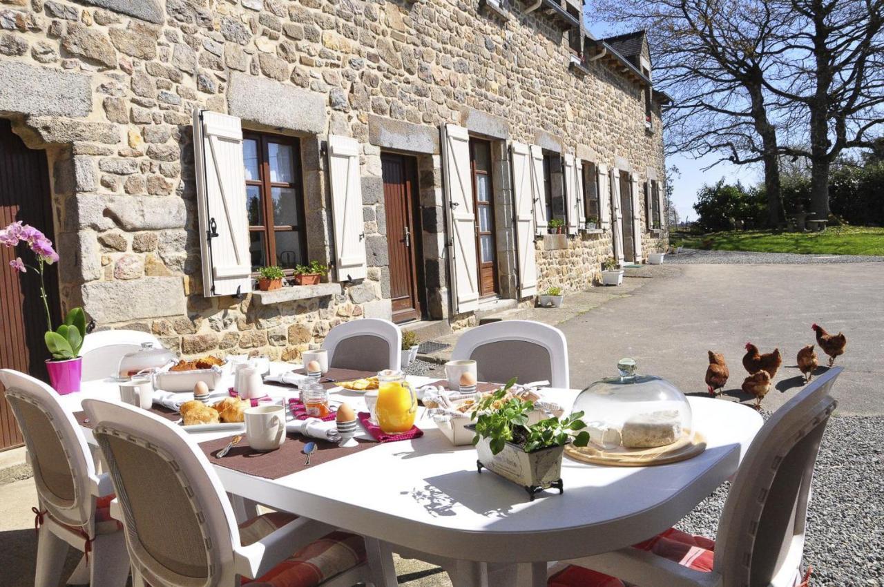 Bed and Breakfast Ty Daou Gwez Irodouer Exterior foto